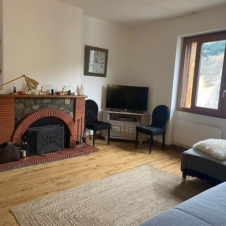 Maison Pyrenees Saint-Aventin ภายนอก รูปภาพ