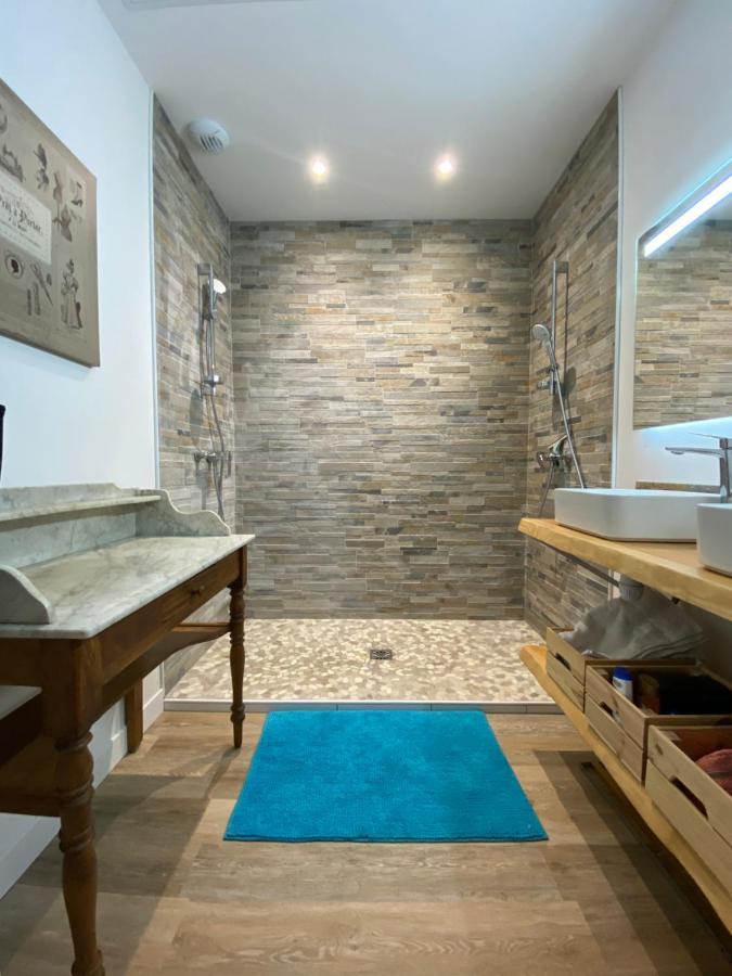 Maison Pyrenees Saint-Aventin ภายนอก รูปภาพ